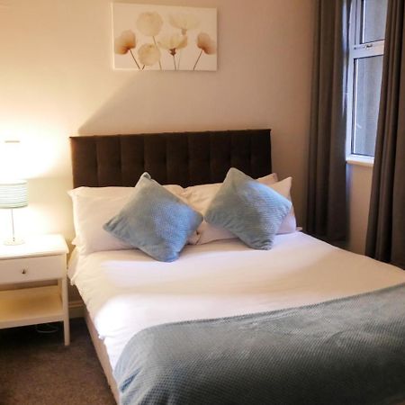 Townhouse Tullamore Hotel Bagian luar foto